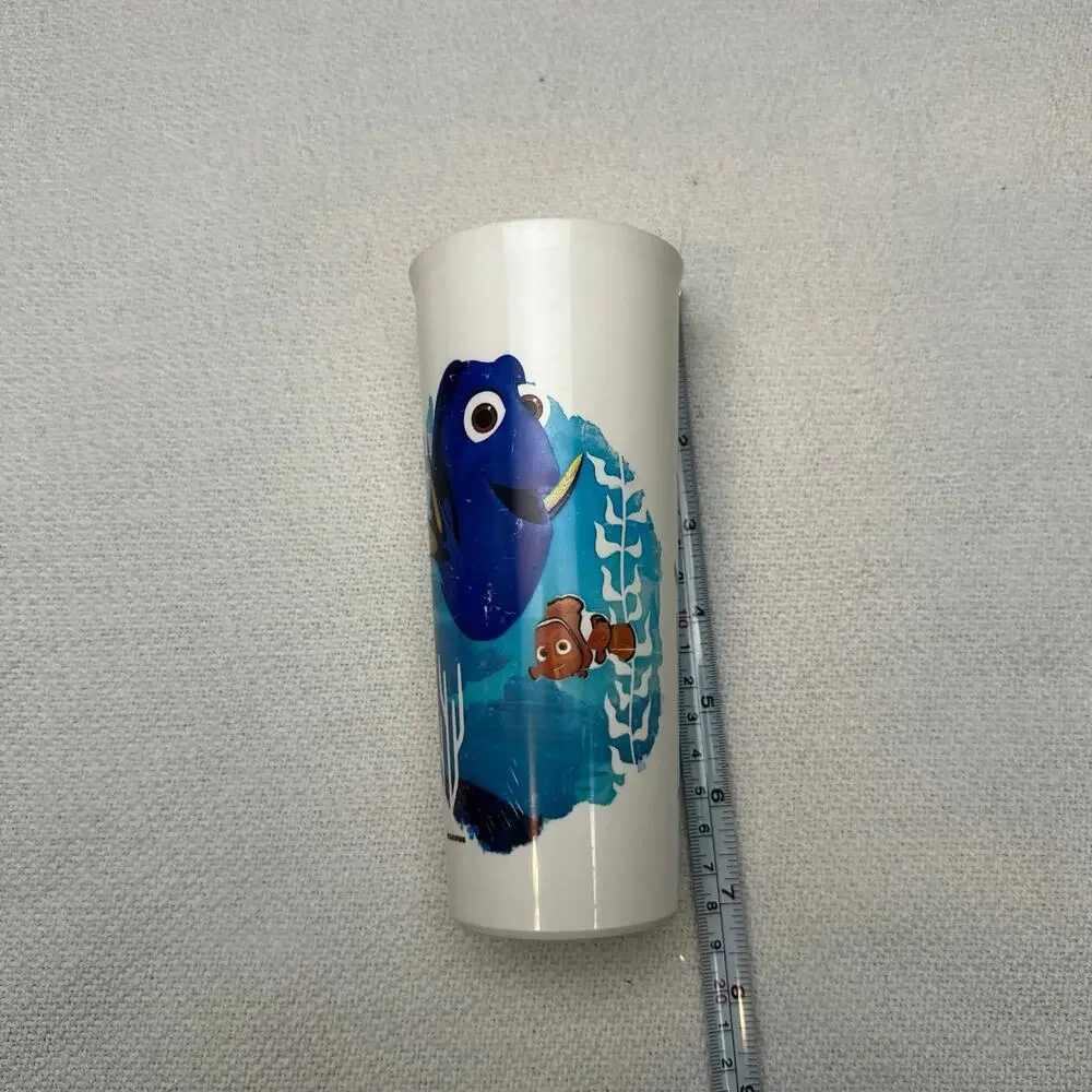 TUPPERWARE Finding Nemo finding Dory Tumbler